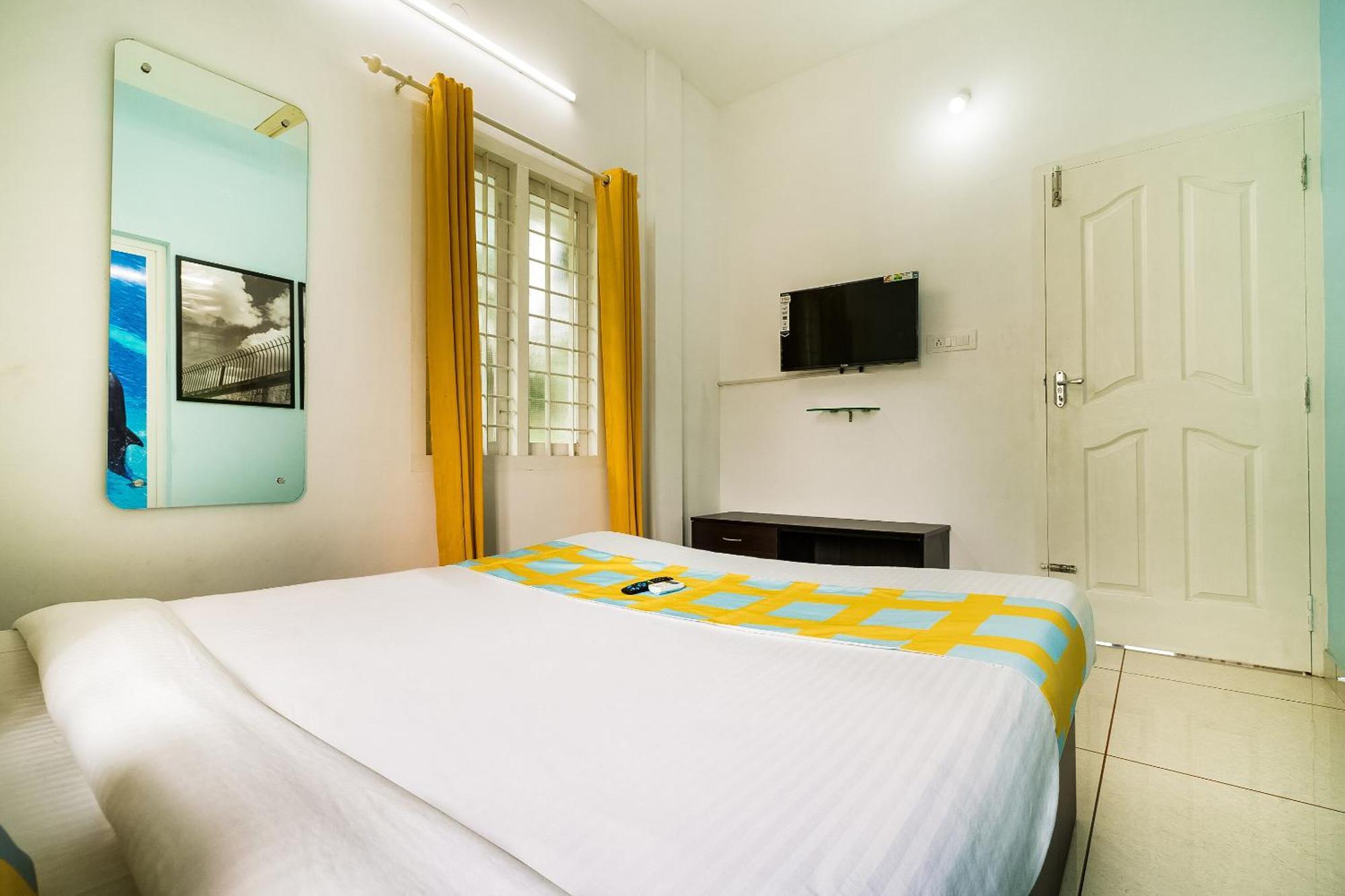 Hotel O Thykoodam Apartments Kochi Exterior photo